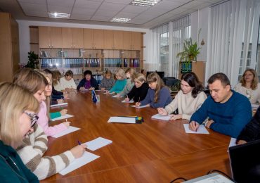 Слово єднає!