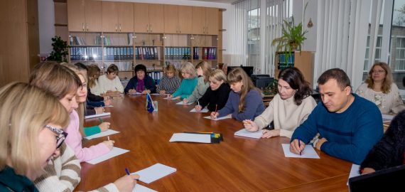 Слово єднає!