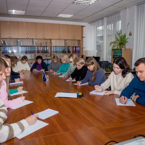 Слово єднає!